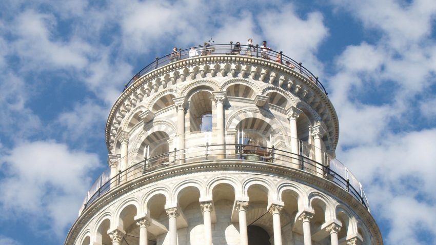 der schiefe Turm von Pisa auf konsumguerilla.net